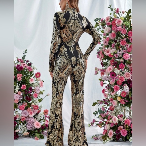 Sequins Flare Leg Jumpsuit - Picture 3 of 5
